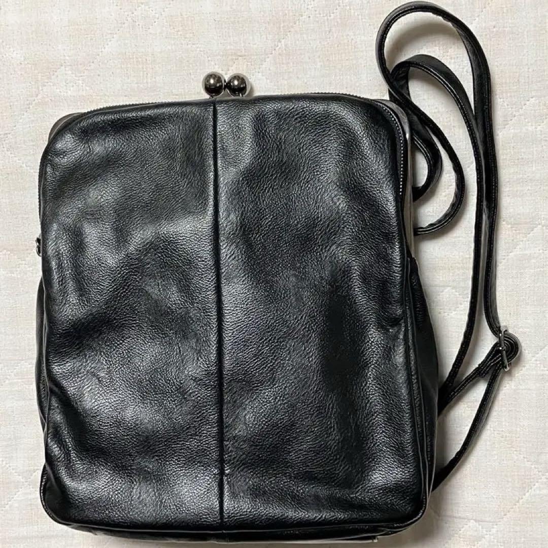 【値下げ】がま口リュック　レディース　黒レザーバッグ　美品　可愛い 柔らか