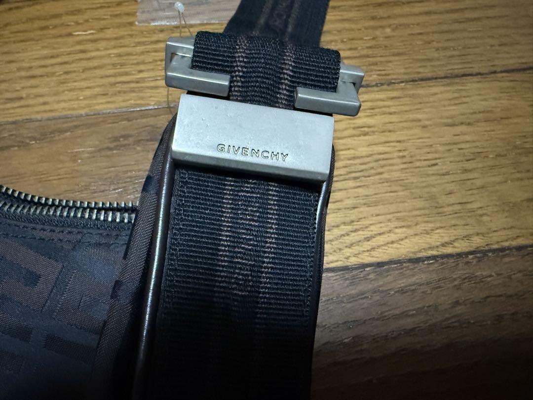 GIVENCHY ショルダーバッグ