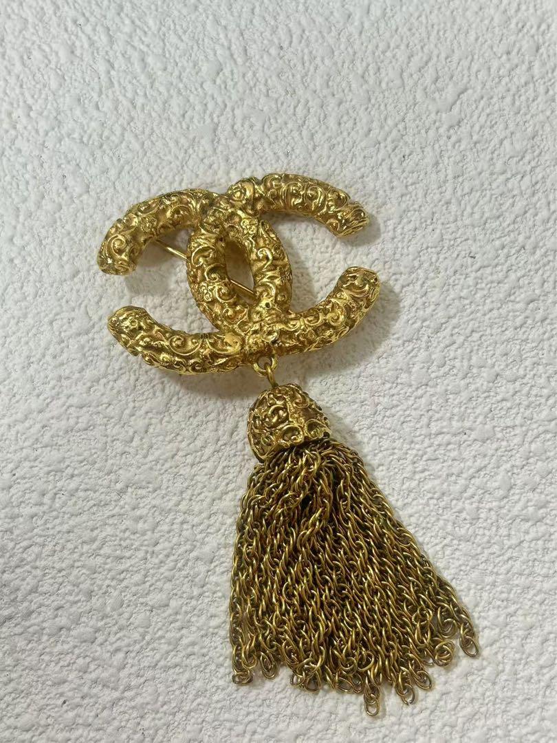 CHANEL ゴールドブローチ 1980年代【中古】 アクセサリー