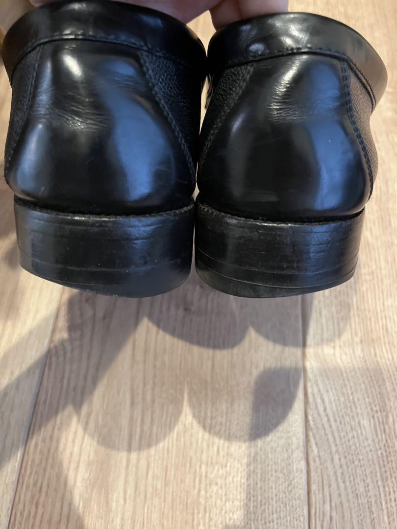 Louis Vuitton ブラック ローファー