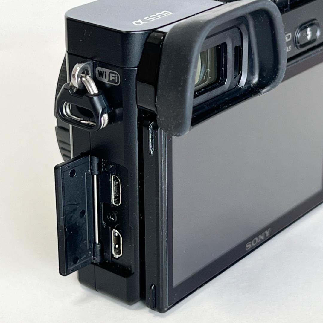 SONY α6000＋単焦点レンズ1本 シャッター回数少