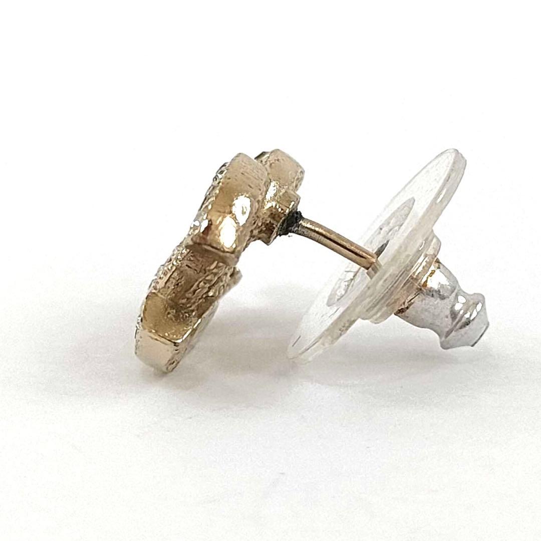 CHANEL シャネル ココ ラインストーン ピアス 片耳 C21V CHANEL シャネル ココ ラインストーン ピアス 片耳 C21V