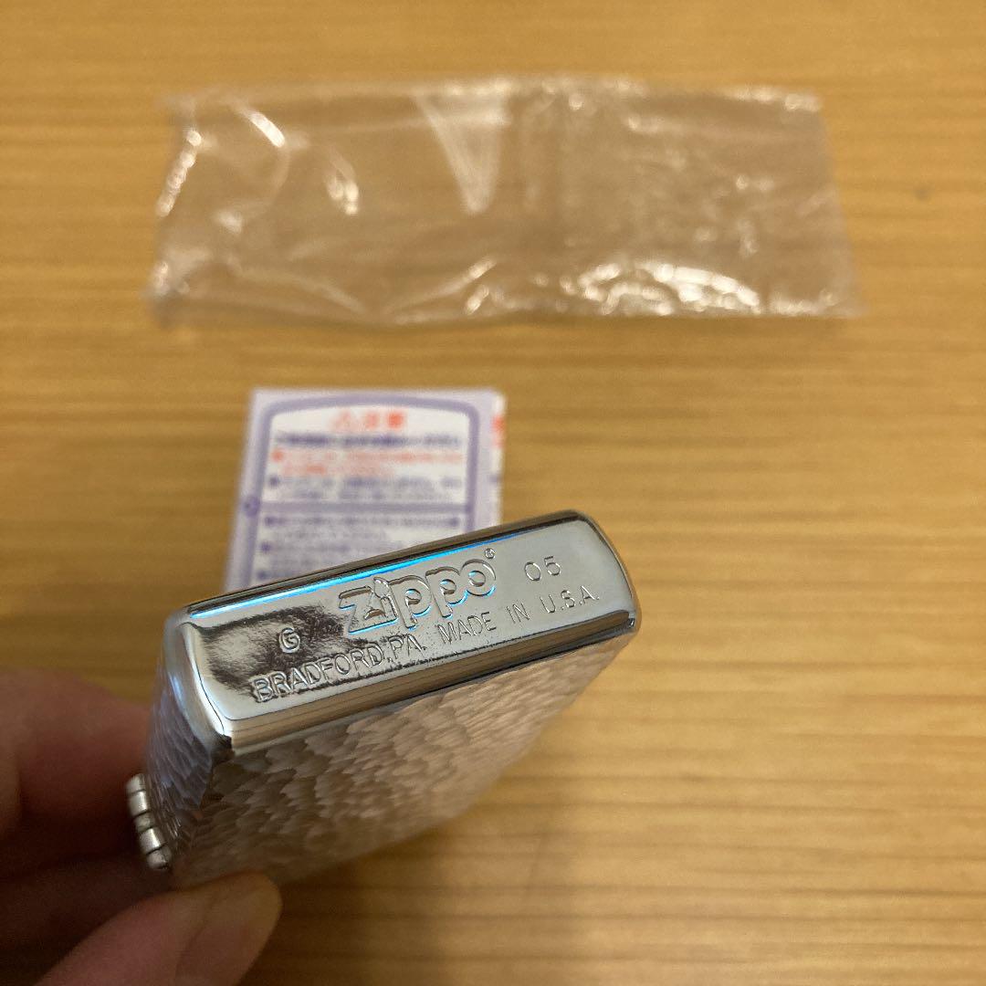 人気SALEHOT ZIPPO ライター 復刻 2005年 シルバー?
銀?
ジッポー OLzFJ-m12304491383 通販新品
