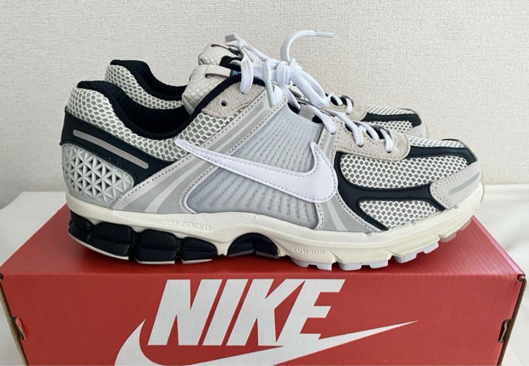 靴 Zoom Vomero 5 Premium \"Supersonic\" 27cm