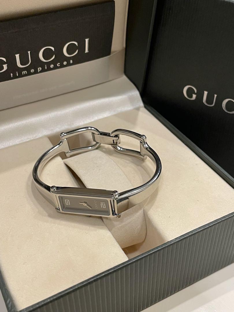 GUCCI グッチ バングル ブレスレット ウォッチ 1500L 腕時計