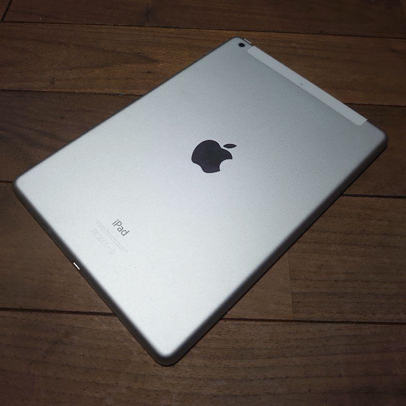 限定品得価 完動品iPad Air A1475 本体16GBシルバーDOCOMO送料込 7WTvl-m12312762039 人気SALE爆買い