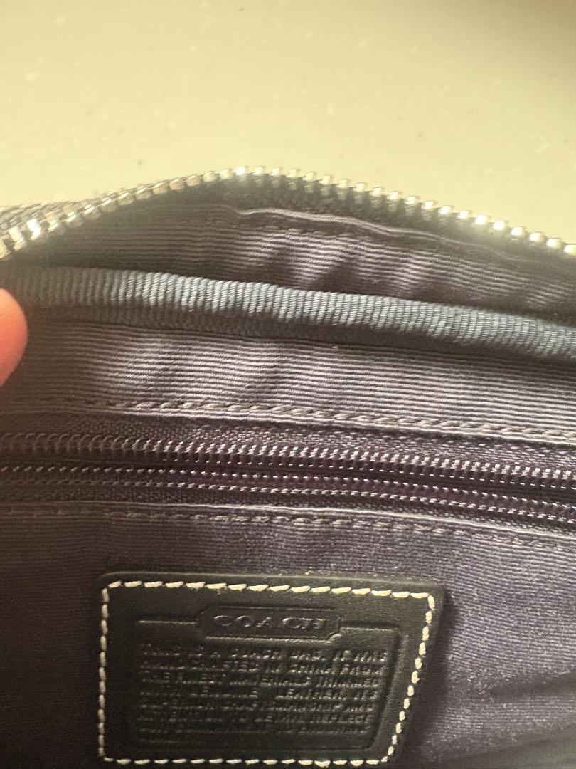 美品COACH ボディバッグ・ウエストポーチ