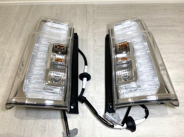 ♦︎ダイハツ　タントカスタムLA600S左純正テール♦︎インナーメッキタイプ♦︎ ♦︎ダイハツタントカスタムLA600S左純正テール♦︎インナー
