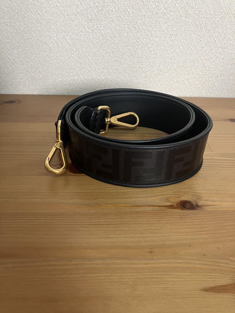 フェンディ　FENDI ストラップ　ストラップユー　ブラック　黒　ゴールド　美品