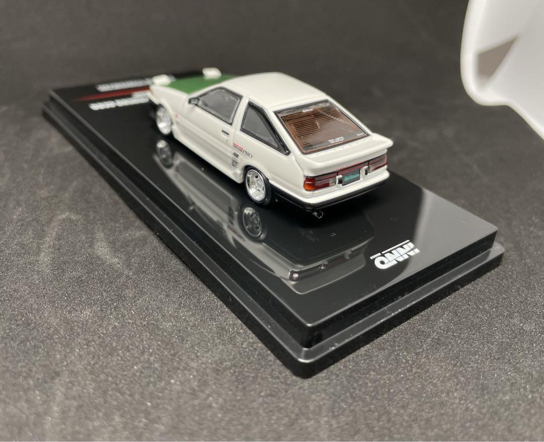 ミニカー INNO AE86 sprinter trueno drift car 1/64