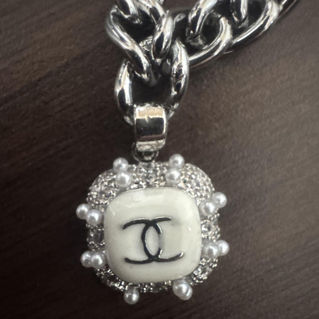 CHANEL シルバーチェーンネックレス