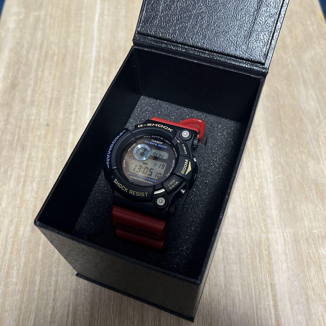 G-SHOCKフロッグマンDW-200Tトリプルクラウン ブラックレッド
