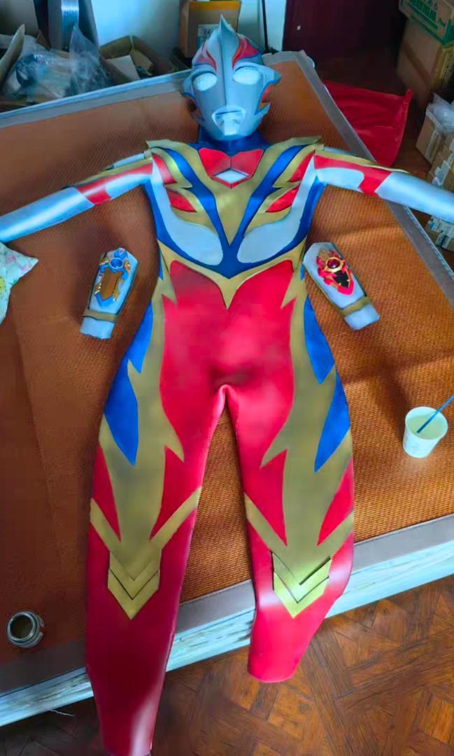 未塗装品 ウルトラマン全員 コスプレ用スーツ（素体・塗装