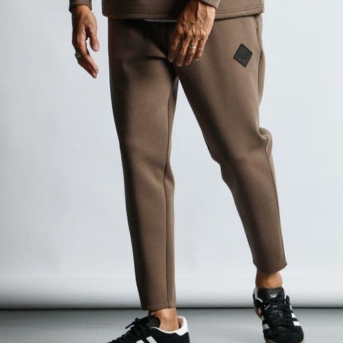 定価１４５００円ダファーブラックレーベルセットアップテーパードパンツＬ