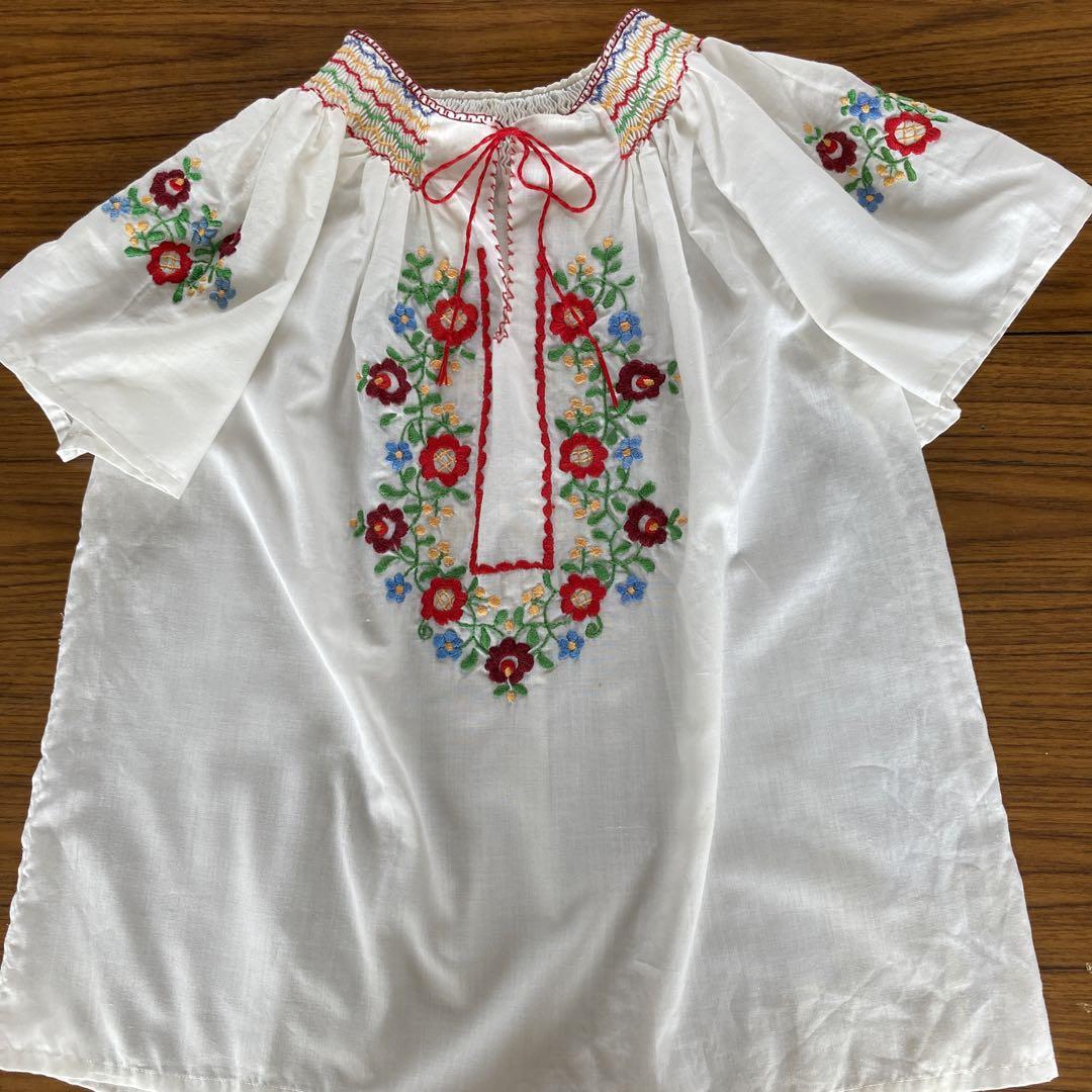 カロチャ刺繍ハンガリー手刺繍半袖東欧