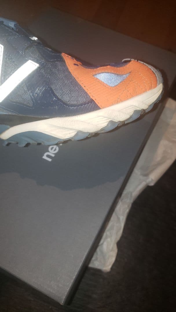New Balance トレイルランニングシューズ ネイビー/オレンジ