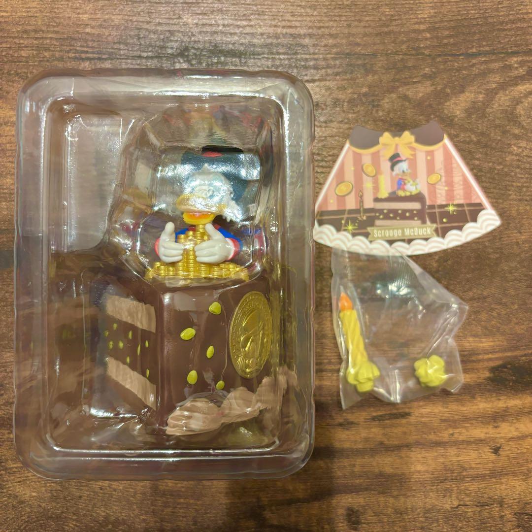 ドナルドダック　サプライズケーキ　ブラインドボックス　セット 単品販売) ディズニー ドナルドダック フィギュア グッズ