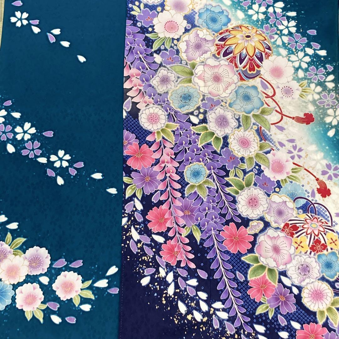 ☆中古品☆振袖 単品 正絹 鞠・花模様B級品ヤケ有り振袖 - メルカリ