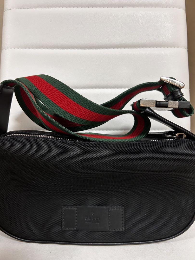 数量は多い  GUCCI ボディバッグ ブラック バッグ