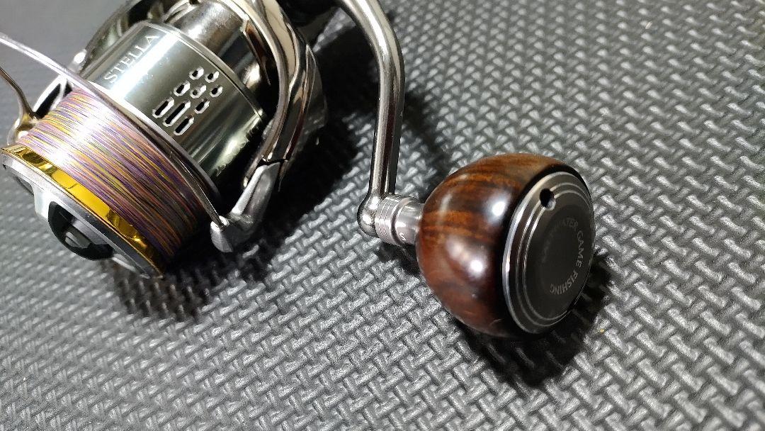 シマノ 18ステラ2500SHG ウッドノブ