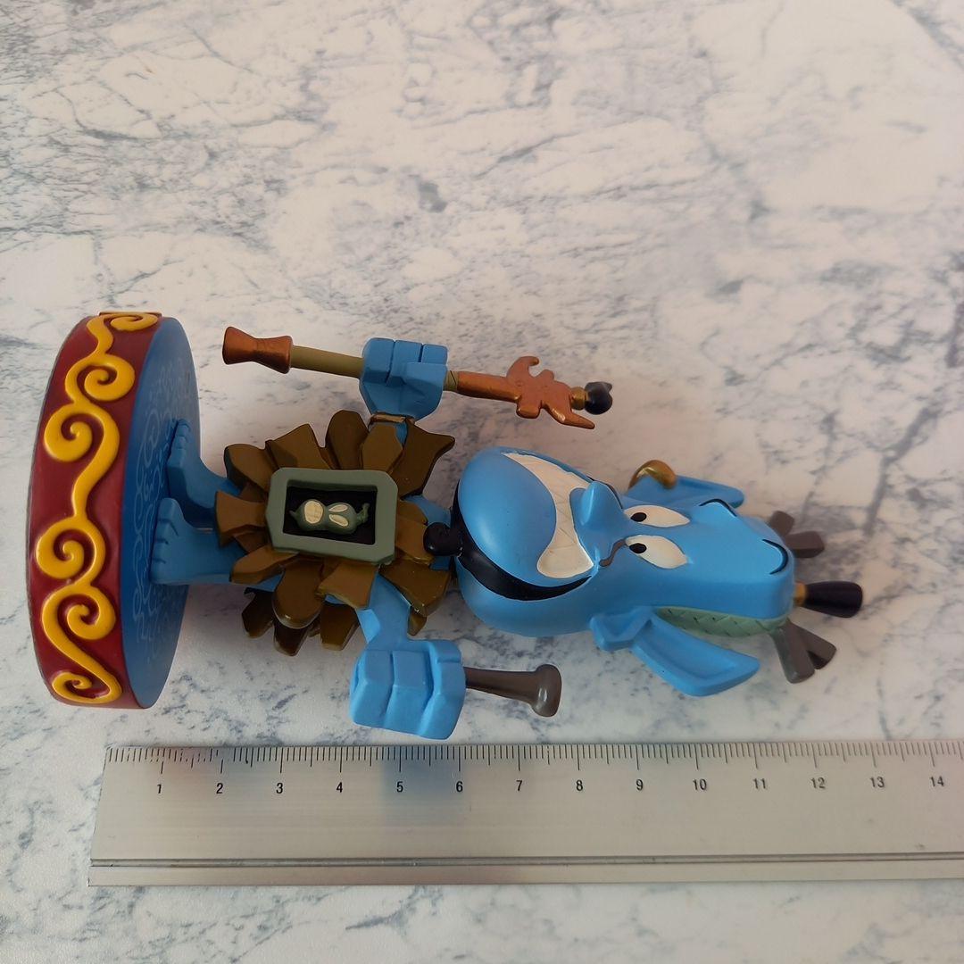アラジン ジーニー シリキウトゥンドゥ 首ふりフィギュア - メルカリ