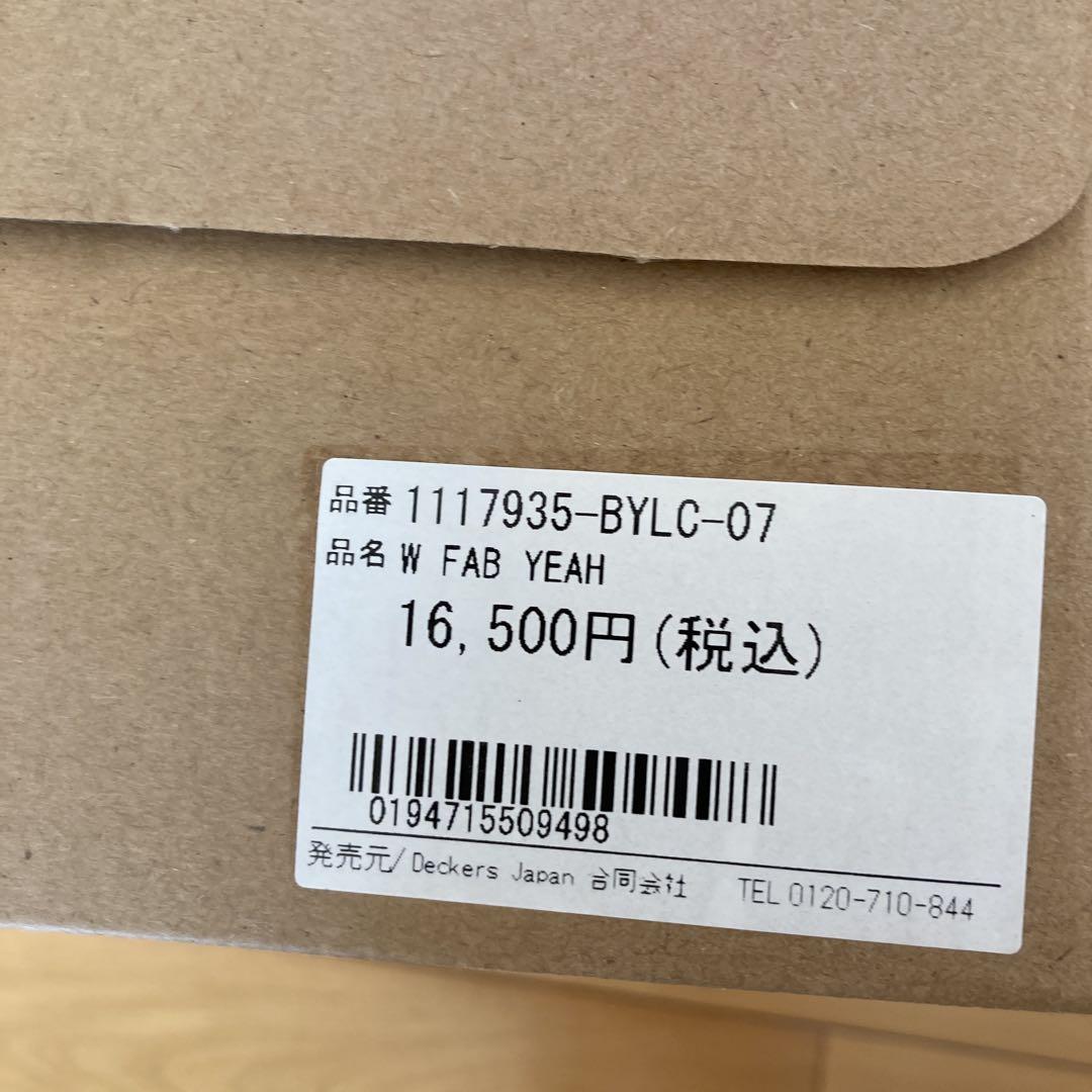 UGG ファーサンダル　24㎝