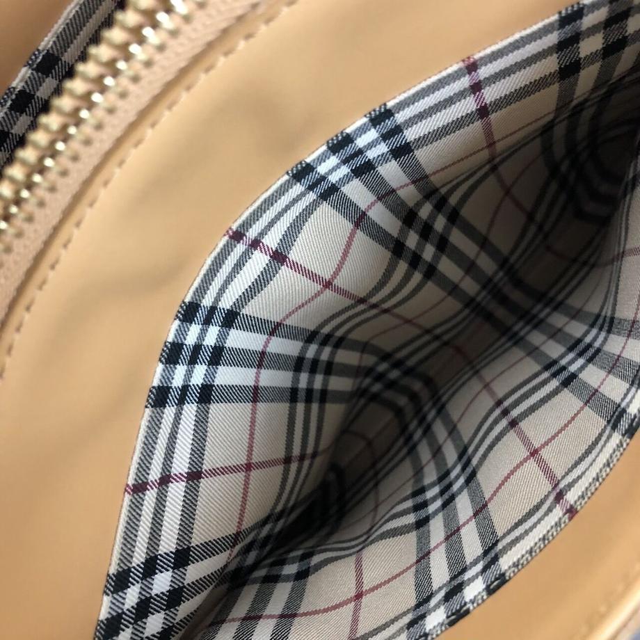 BURBERRY バーバリー レザー トートバッグ ベージュ ブランド