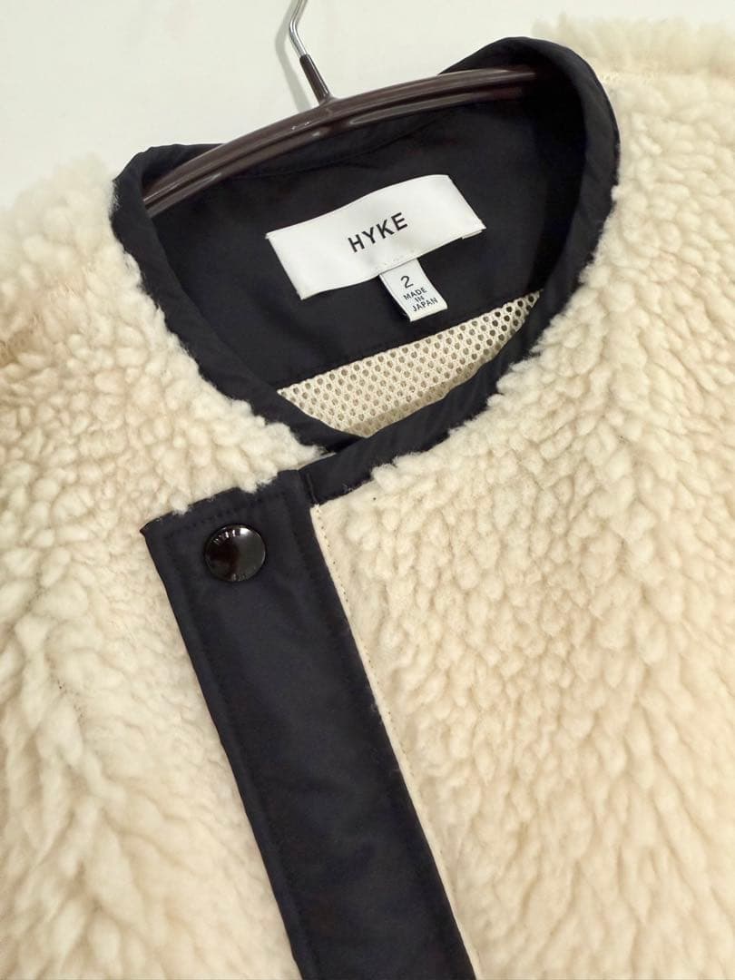 HYKE ボアコート サイズ2 ホワイト ママたちの冬は【ボアコート】が HYKE ボアコート サイズ2 ホワイト ママたちの冬は【ボアコート】が