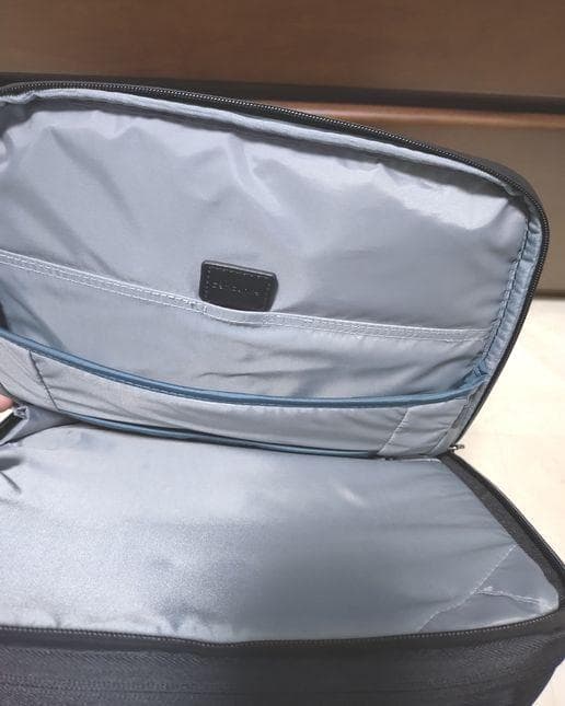 サムソナイト ラップトップバック 17.3 B4 収納 通勤 通学 サムソナイト ラップトップバック 17.3 B4 収納 通勤 通学