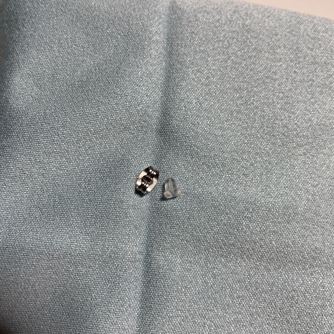 ✖︎のピアス　バツのピアス　新品未使用品