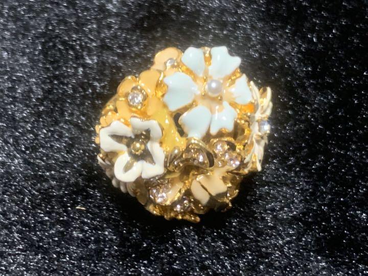 KJL ケネスジェイレーン フラワーガーデンボールリング マルチ