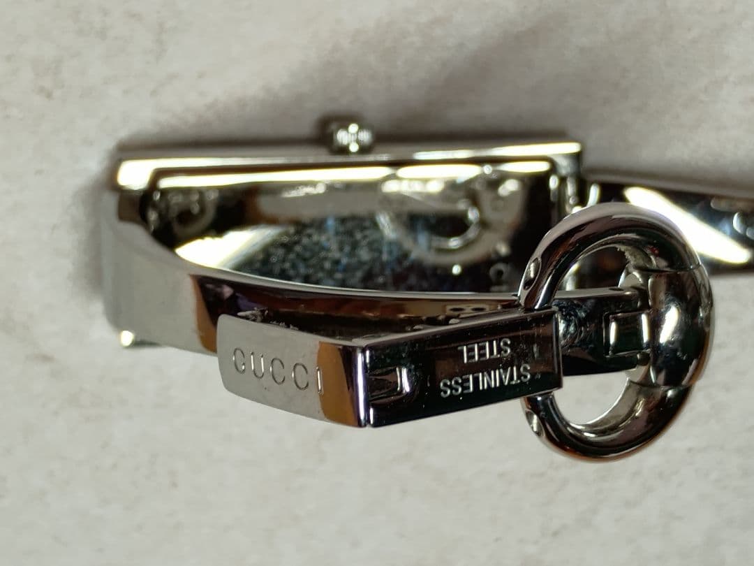 GUCCI(グッチ)腕時計 中古品 GUCCI(グッチ)腕時計 中古品
