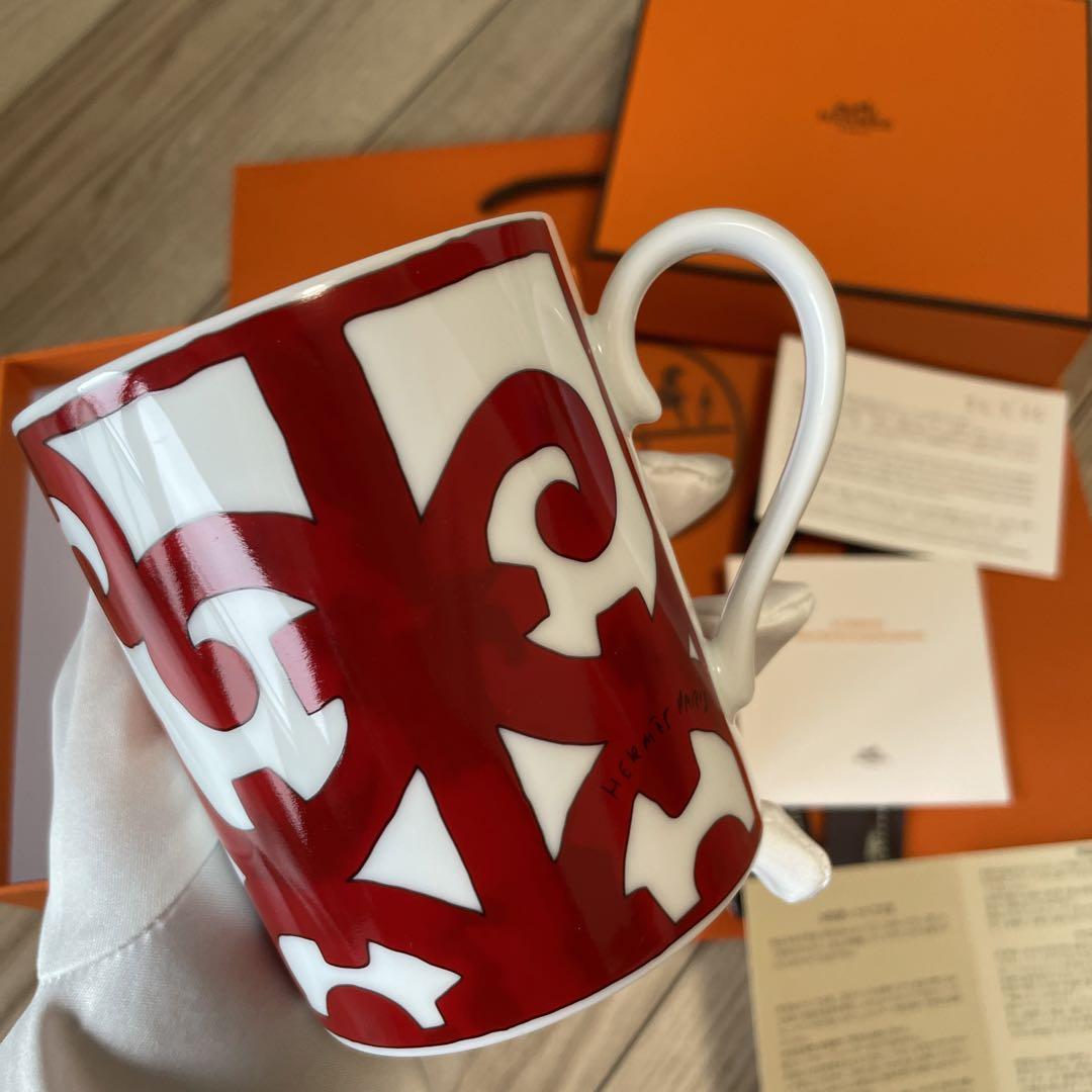 新品❣️エルメス HERMÈS ガダルキヴィール マグカップ No.1 by メルカリ