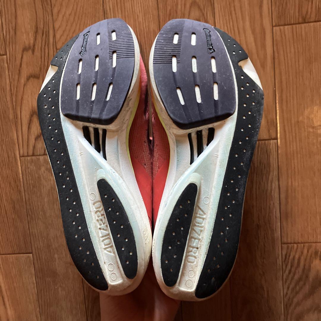 美品 adidas ランニングシューズ