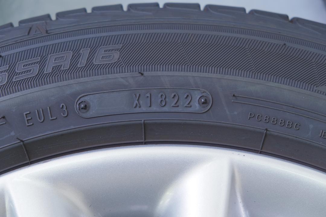 ミニ F55F56 クーパー純正OP ダンロップ ルマンV 195/55R16