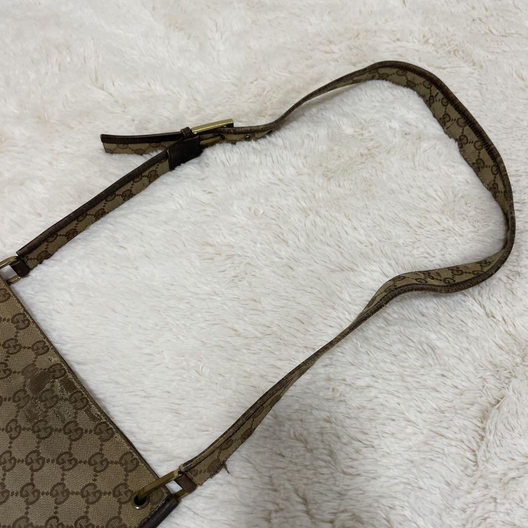 GUCCI ショルダーバッグ GG柄 ロゴ オールドグッチ かわいい