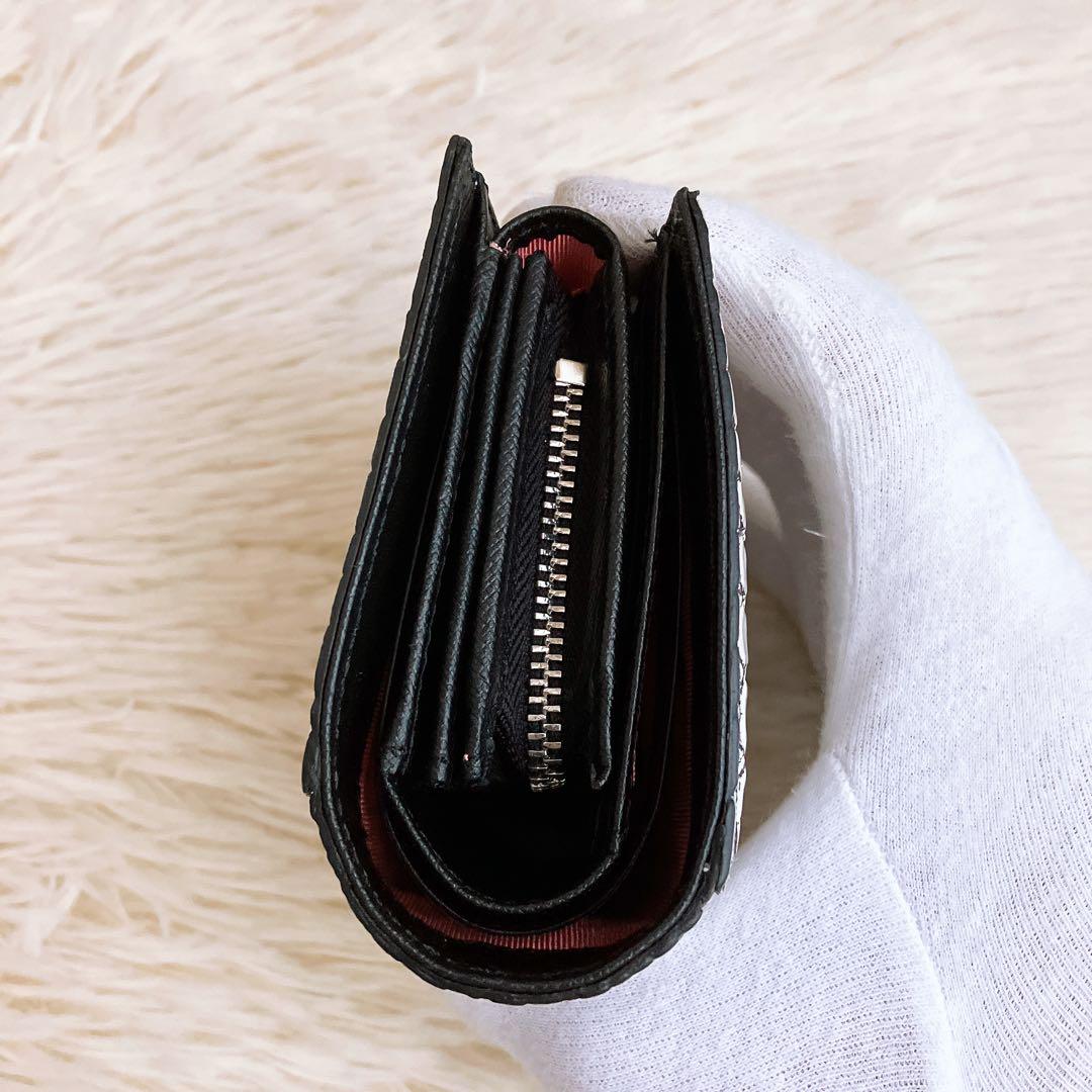 未使用✨️Crocodile✨️クロコダイル革2つ折り財布 バニラ