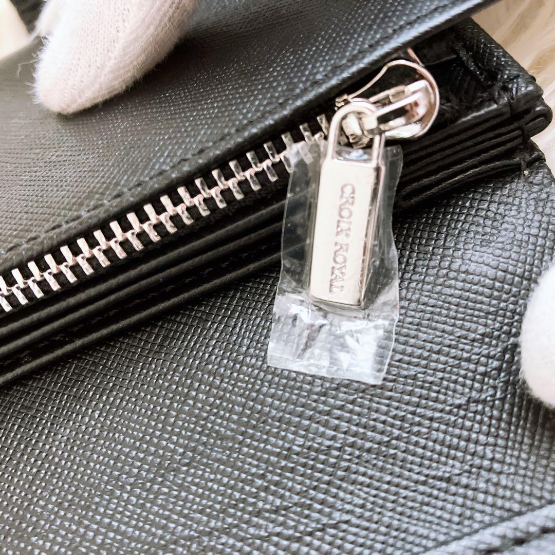 未使用✨️Crocodile✨️クロコダイル革2つ折り財布　バニラ　クロワロワイヤル