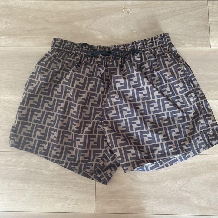 FENDI 水着 メンズ 48サイズ