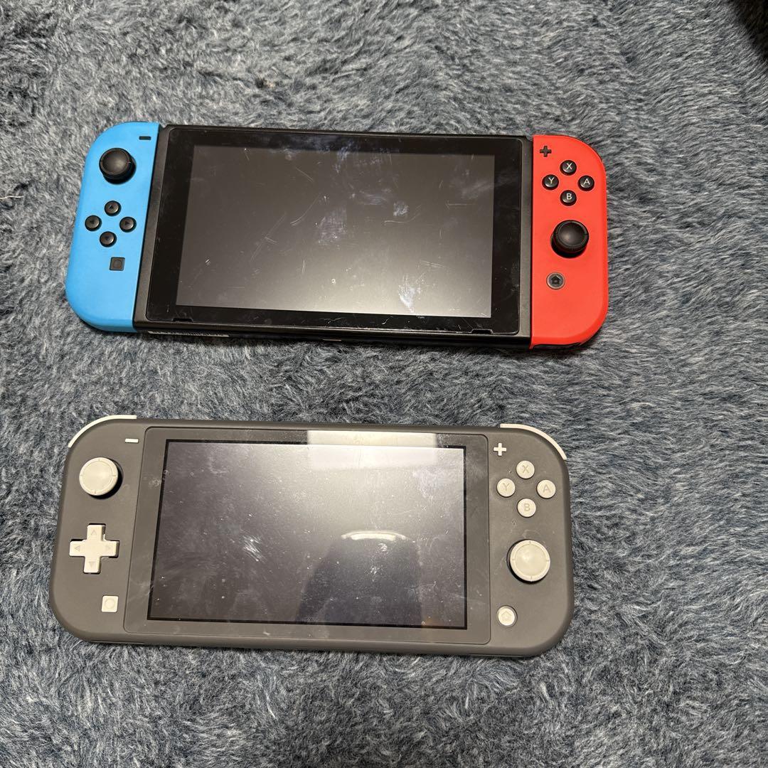 C*発様 Nintendo Switch 本体 青/赤