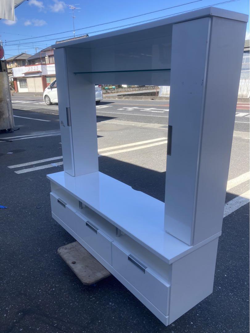 中古品　ホワイト テレビ台 引き出し付き ガラス棚　直接引取者大歓迎　埼玉柳生
