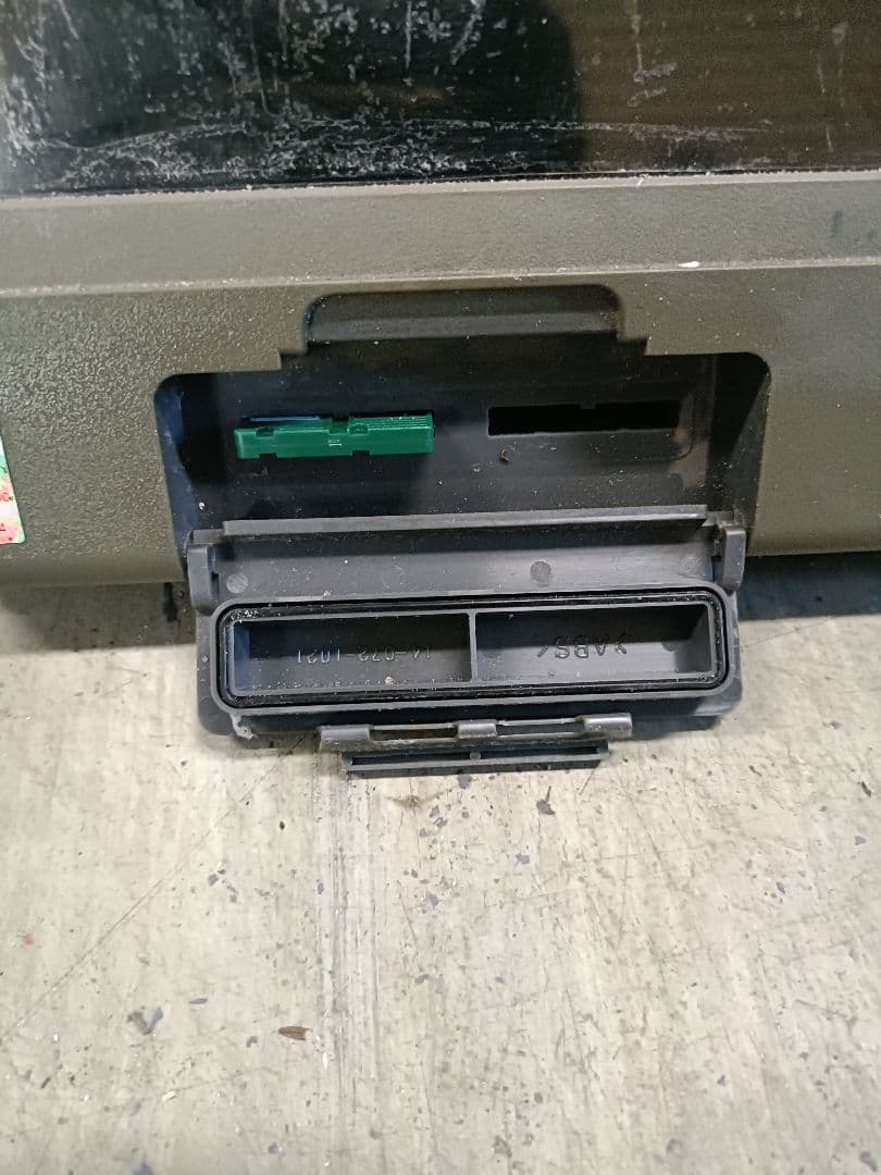 FURUNO GP-3500 カラープロッター FURUNO GP-3500 カラープロッター