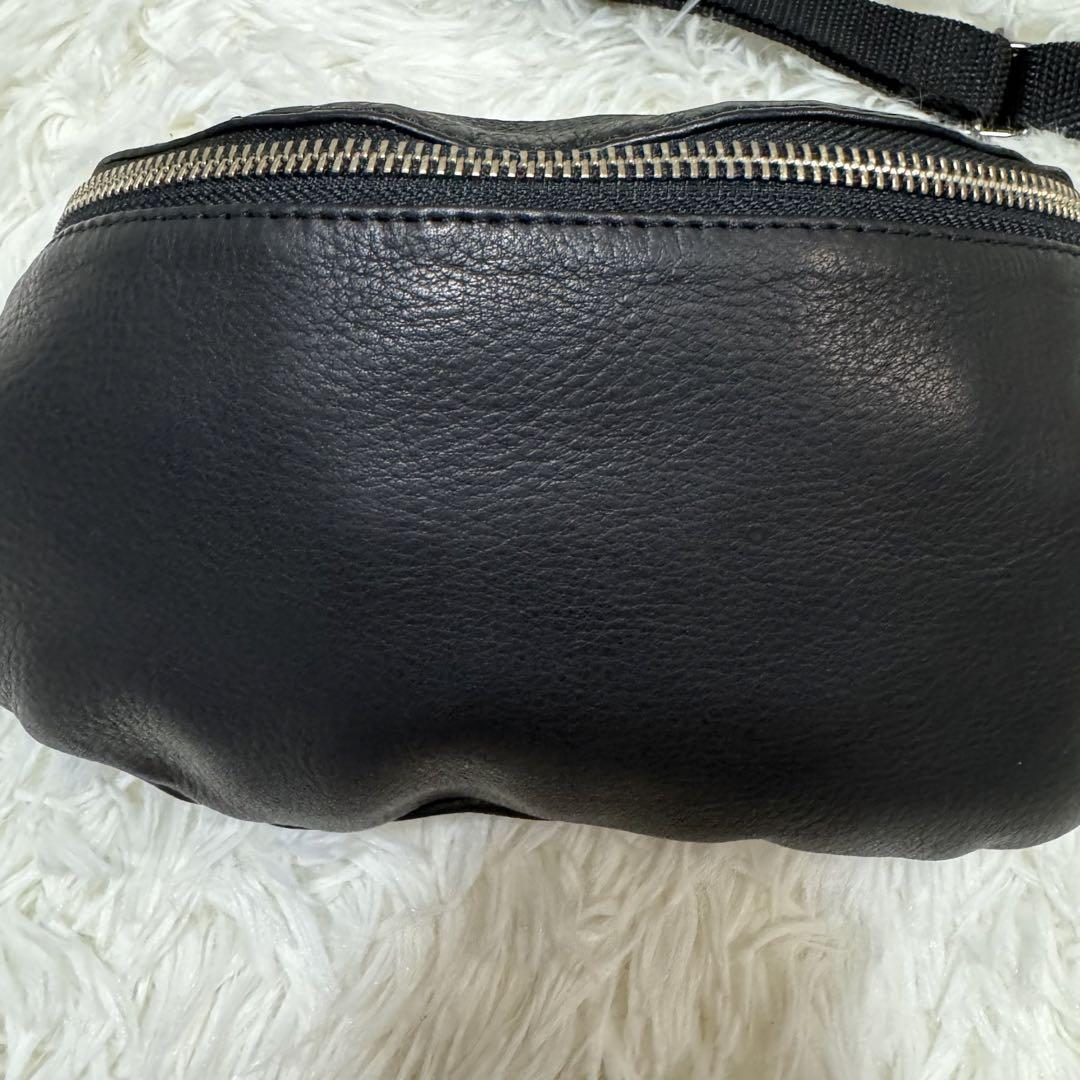 【美品】　MR.OLIVE  ボディバッグ　レザー　ブラック　ミスターオリーブ