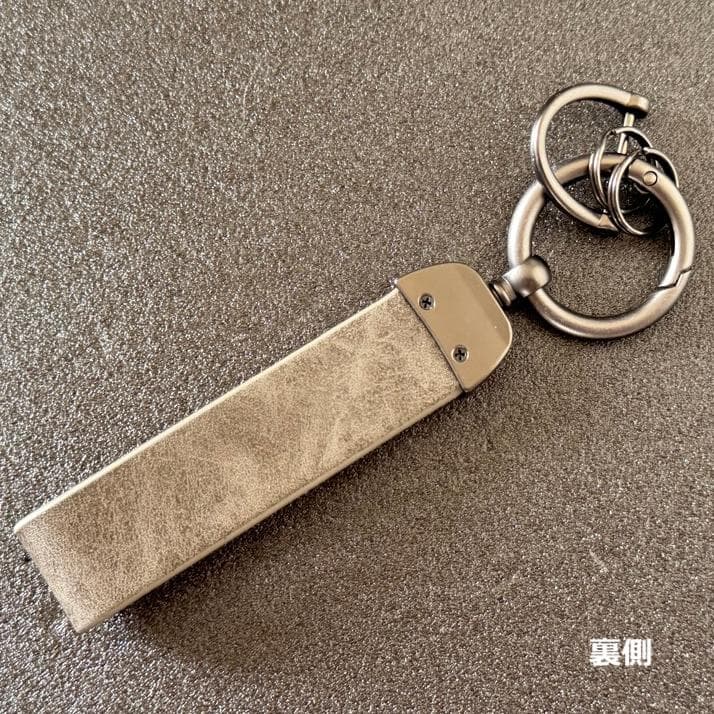 新品・未使用【snow peak(スノーピーク）】キーホルダー グレー