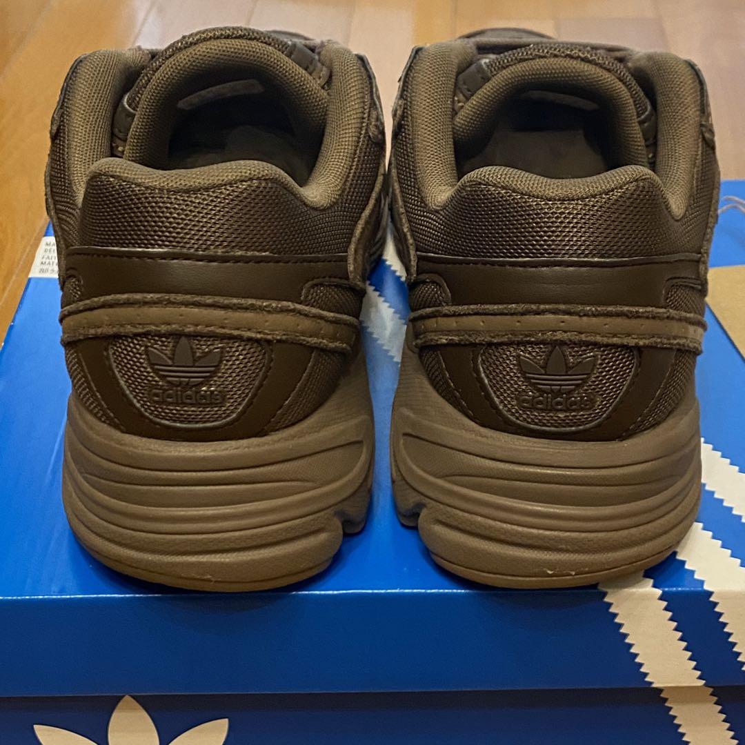 adidas Originals ASTIR W/スニーカー ブラウン 25cm