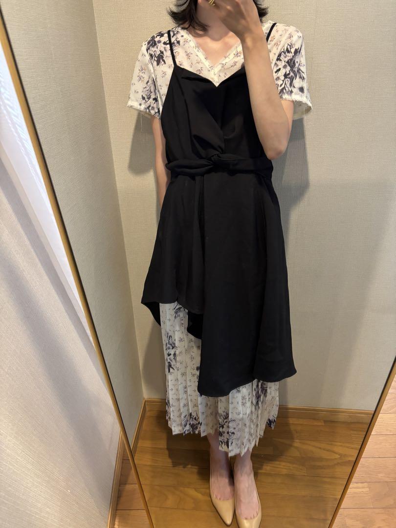 akikoaoki アキコアオキ　フラワー　ドレス　ワンピース