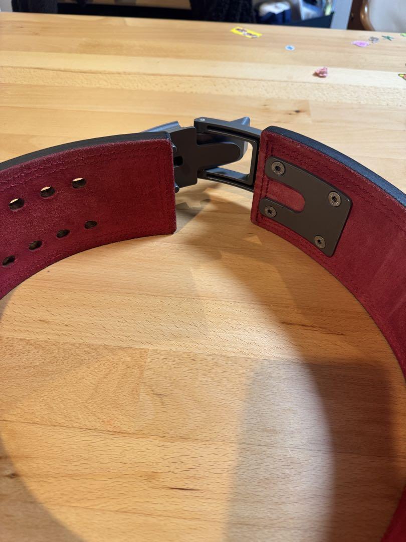SBD パワーベルト13mm ブラック/レッド　Mサイズ