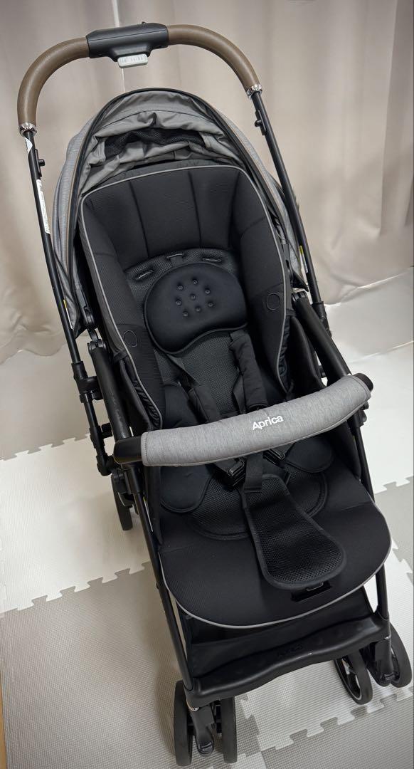 【使用期間短】Aprica ラクーナクッションフリー AC 2023年　グレー