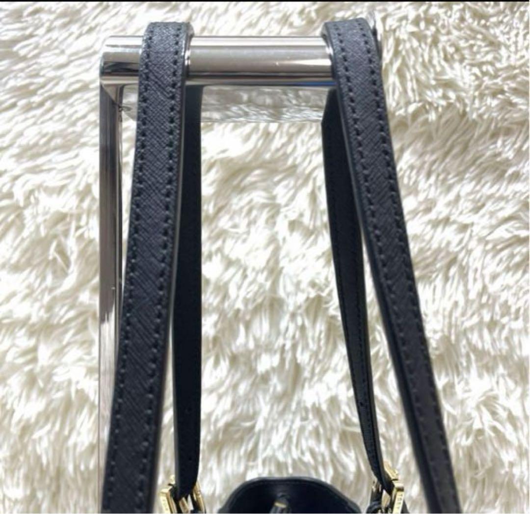【新品同様・極美品】トリーバーチ エマーソン トートバッグ レザー 黒 A4可 トリーバーチ トートバッグ エマーソン A4可 肩掛け可 レザー 黒