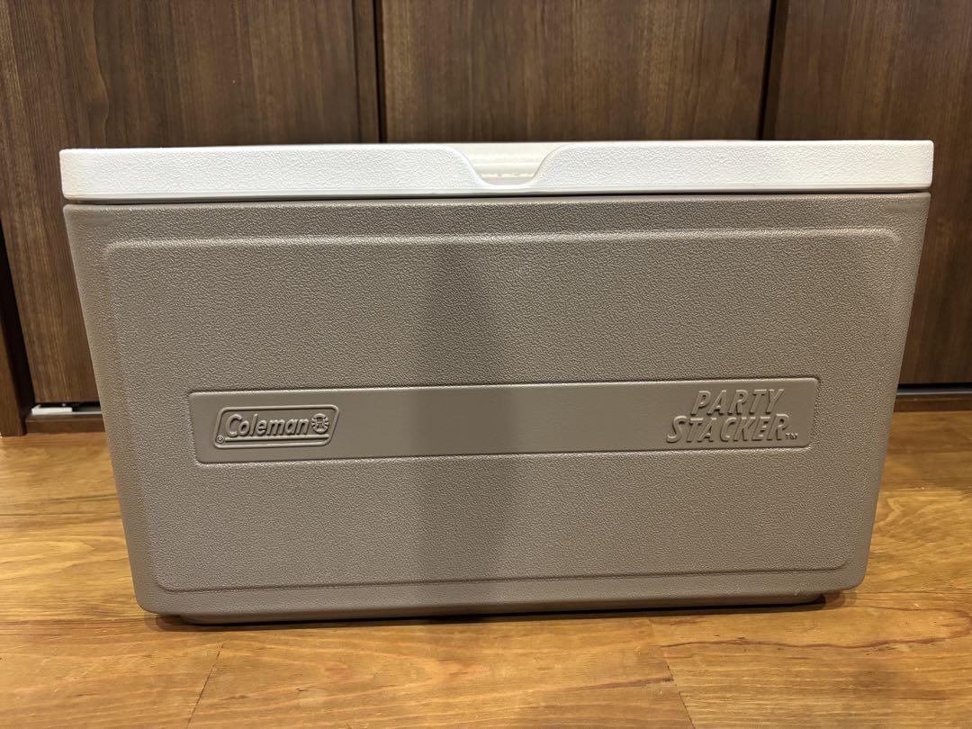 廃盤品　希少カラー　コールマン　パーティスタッカー 33QTクーラーボックス・保冷剤